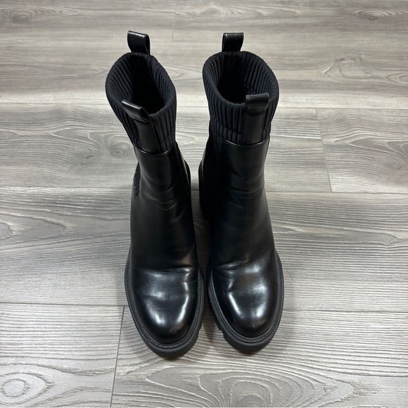 ZARA Black Platform Lug Sole Boots Chunky Pull-On Ankle Booties Size 8 - Picture 3 of 5